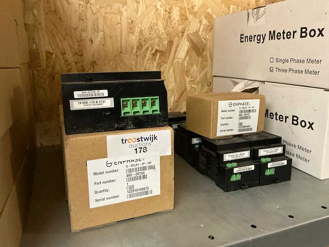 Enphase q-relay (12x) - afbeelding 1 van  4