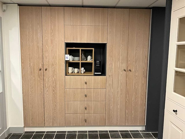 Ensuite kast - afbeelding 1 van  6