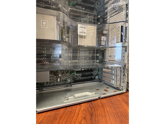 Enterprise server, hp, proliant ml350 server gen8 server – xeon, 64gb ram, 8x 1.2tb enterprise hdd (9.6tb), zwart, 2016 - afbeelding 3 van  14
