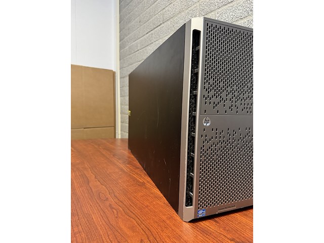 Enterprise server, hp, proliant ml350 server gen8 server – xeon, 64gb ram, 8x 1.2tb enterprise hdd (9.6tb), zwart, 2016 - afbeelding 8 van  14