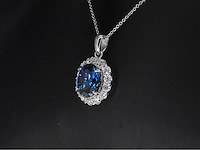 Entourage hanger met witte briljanten en grote blauwe saffier ovaal - afbeelding 5 van  7