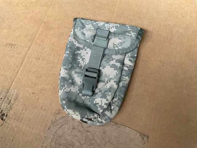 Entrencing tool carrier ucp (24x) - afbeelding 1 van  1