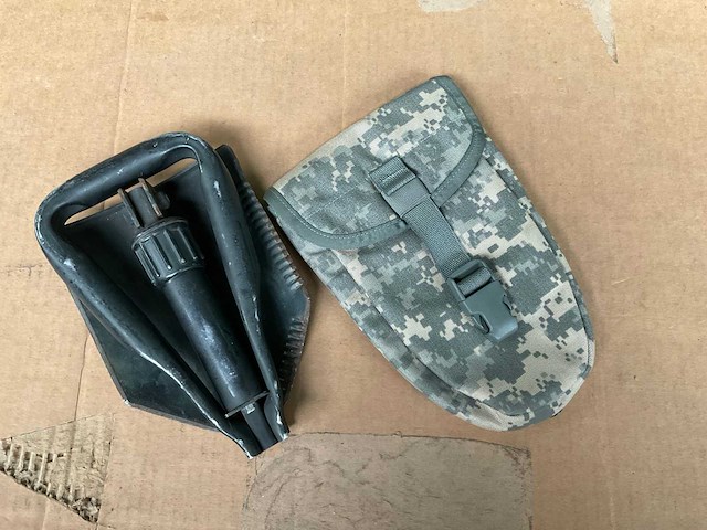 Entrencing tool in pouch ucp - afbeelding 1 van  2
