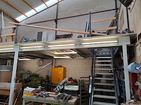 Entresol met trapopgang - afbeelding 4 van  11