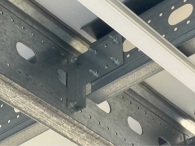 Entresol/ tussenvloer (13,40x13,40 mtr) (180 m2) - afbeelding 43 van  65