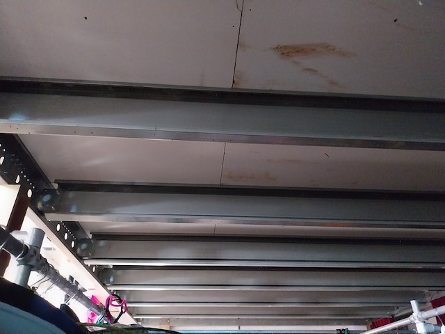 Entresol, verdiepingsvloer, zolder, 20x 6m, 120m², excl. inhoud - afbeelding 28 van  42