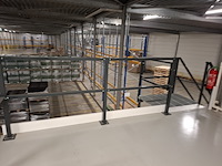 Entresol vloer met trap en kantelhek - afbeelding 3 van  16