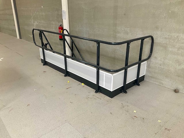 Entresolvloer 217m2 - afbeelding 2 van  19