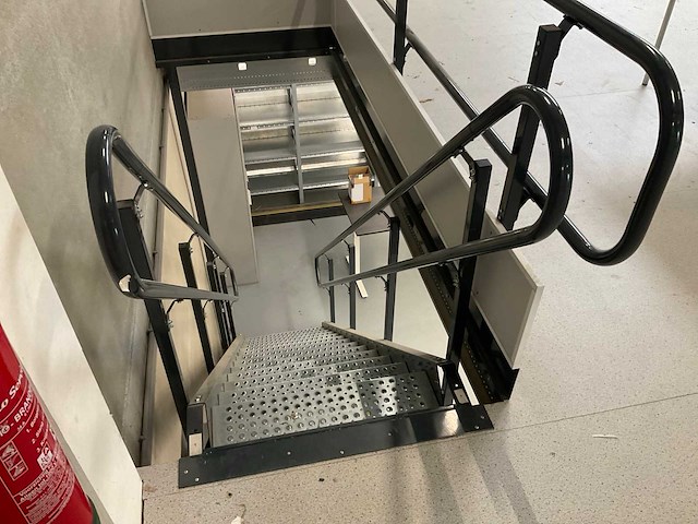 Entresolvloer 217m2 - afbeelding 3 van  19