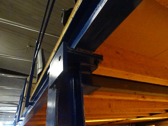 Entresolvloer ca 230m2 - afbeelding 6 van  12
