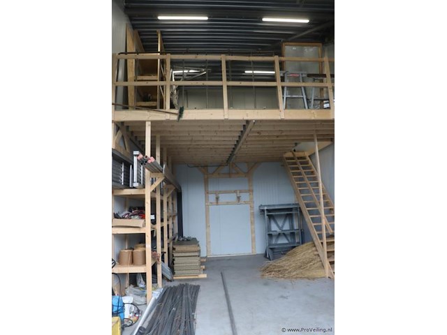 Entresolvloer incl. trap & stelling - 500x500x330cm - afbeelding 1 van  14