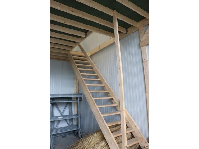 Entresolvloer incl. trap & stelling - 500x500x330cm - afbeelding 10 van  14