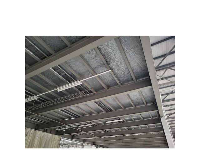 Entresolvloer/ verdiepingsvloer/staalconstructie +/-420m2 - staalconstructie - afbeelding 14 van  14