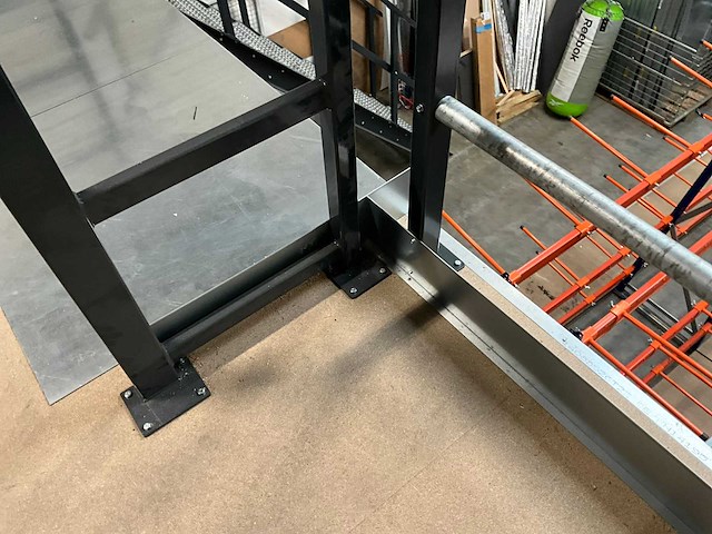 Entresolvloer - afbeelding 24 van  27