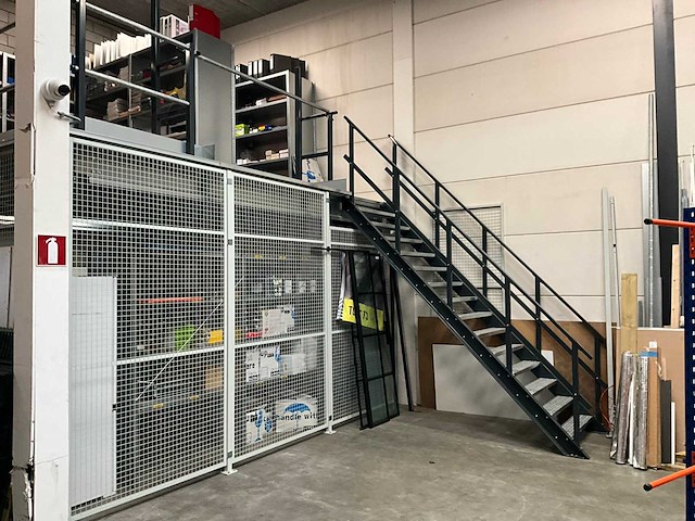 Entresolvloer - afbeelding 1 van  27