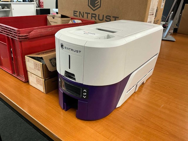 Entrust px40 kaartprinter - afbeelding 2 van  5