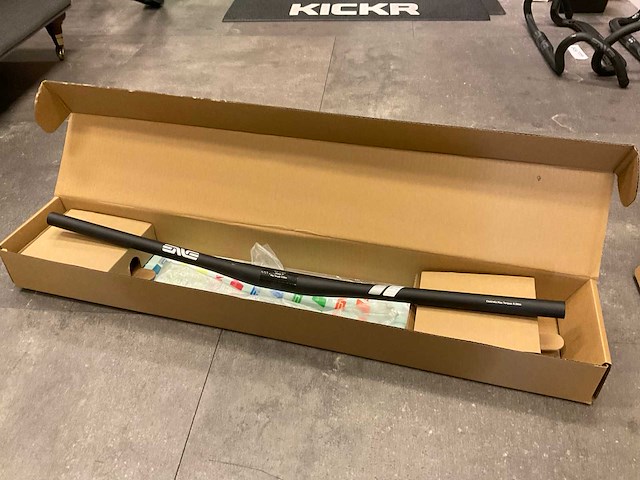 Enve m5 stuur - afbeelding 1 van  3