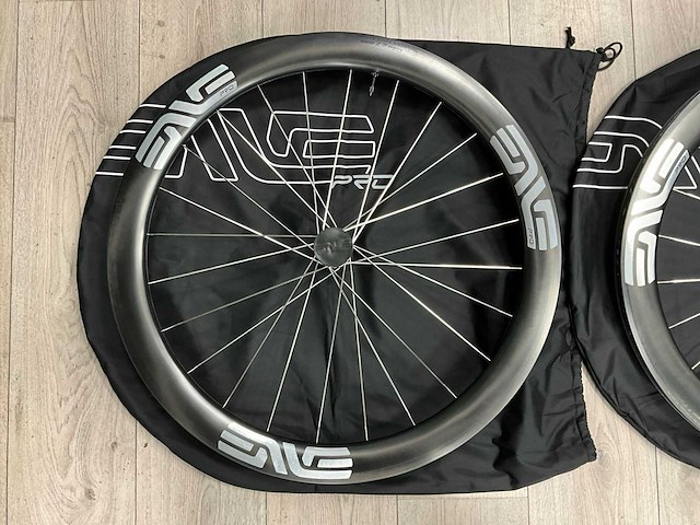 Enve ses 4.5 pro carbon wielset - afbeelding 1 van  6