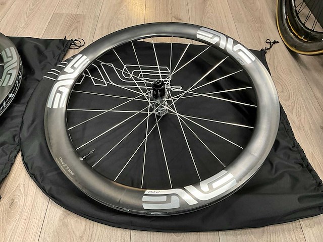 Enve ses 4.5 pro carbon wielset - afbeelding 5 van  9