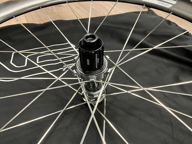 Enve ses 4.5 pro carbon wielset - afbeelding 7 van  9