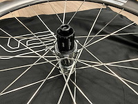 Enve ses 4.5 pro carbon wielset - afbeelding 4 van  5