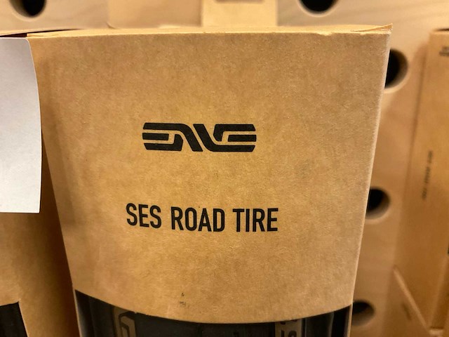 Enve ses road tire 700x25 tubeless fietsband (4x) - afbeelding 4 van  5