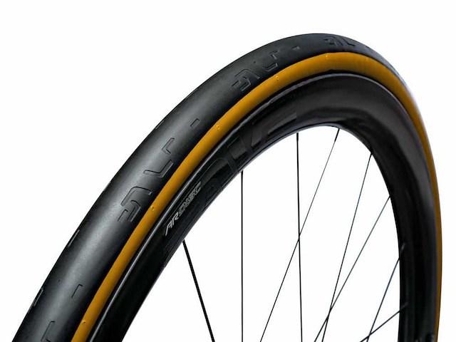 Enve ses road tire 700x25 tubeless fietsband (4x) - afbeelding 1 van  5