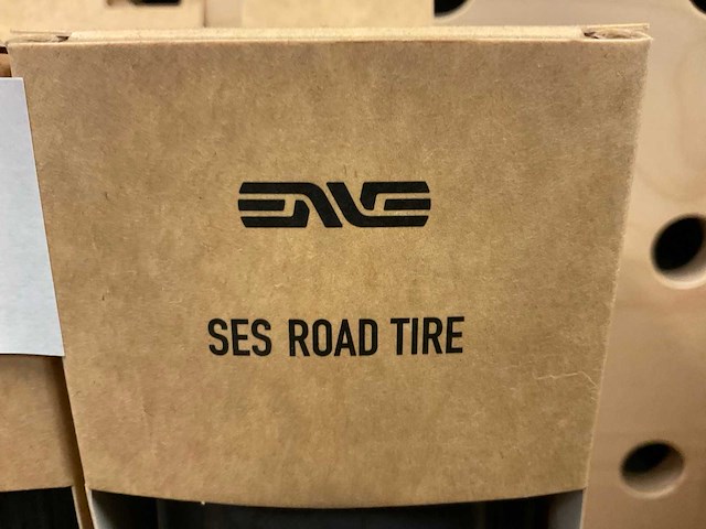 Enve ses road tire 700x27 tubeless fietsband (4x) - afbeelding 4 van  5