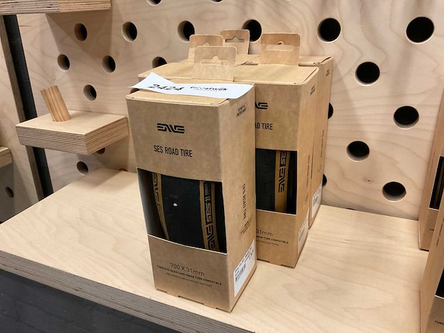 Enve ses road tire 700x31 tubeless fietsband (5x) - afbeelding 2 van  5