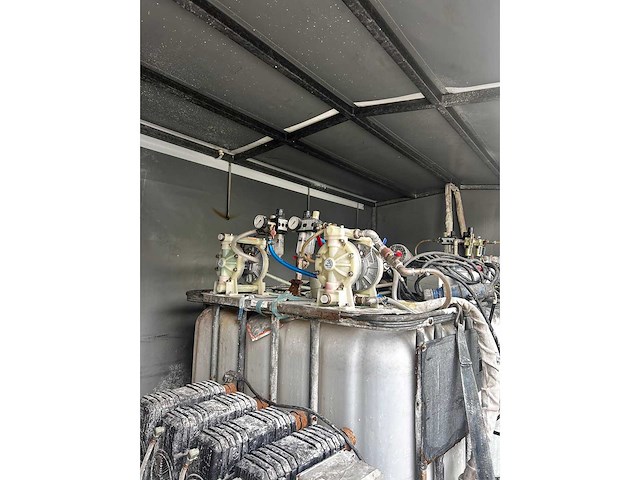 Enverifoam 2025 2k isolatie machine - afbeelding 6 van  8