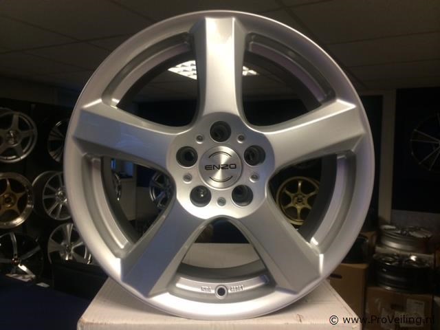 Enzo b aluminium velgenset - 5x110 6.5j et35 - afbeelding 1 van  1