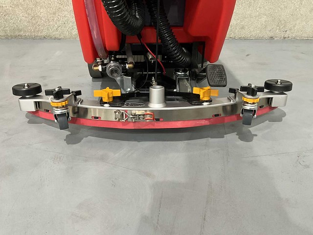 Ep - 2025 - d5 - zelfrijdende veegmachine - afbeelding 3 van  17