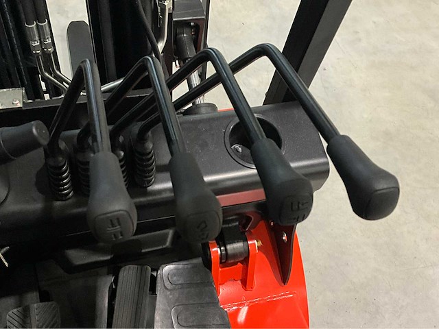 Ep - 2026 - efl 252 x - vorkheftruck - afbeelding 5 van  37