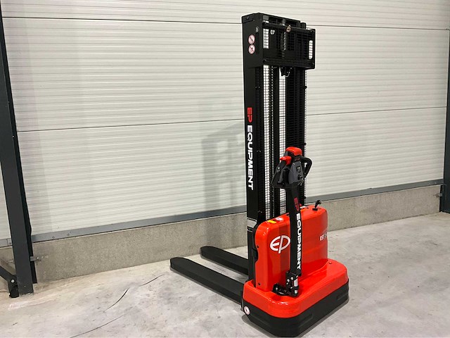 Ep - 2026 - est 124 3,0 meter - stapelaar - afbeelding 7 van  11