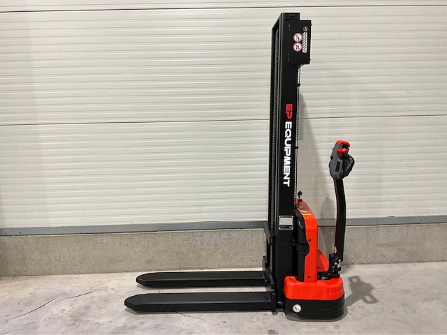 Ep - 2026 - est 124 3,0 meter - stapelaar - afbeelding 8 van  11