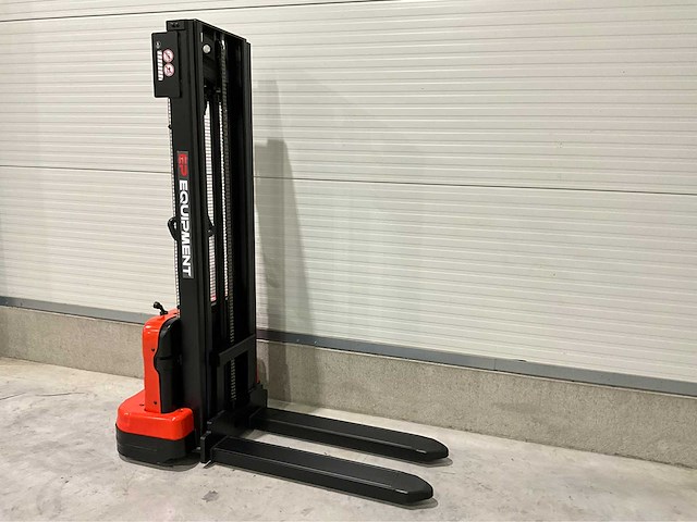 Ep - 2026 - est 124 3,0 meter - stapelaar - afbeelding 12 van  12