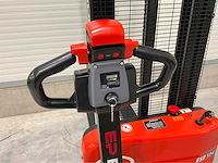 Ep - 2026 - est 124 3,0 meter - stapelaar - afbeelding 4 van  13