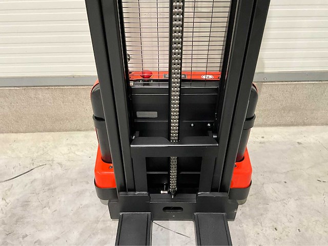 Ep - 2026 - est 124 3,6 meter - stapelaar - afbeelding 4 van  12