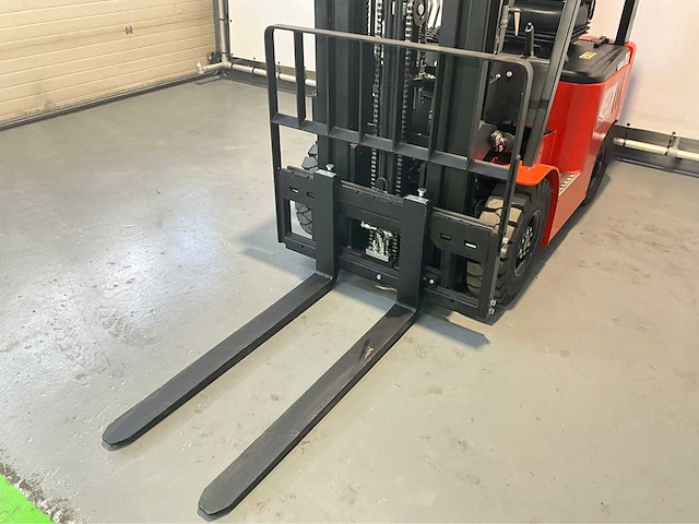 Ep - efl 181 - 4.8 meter triplex, li-ion, free-lift, side-shift - vorkheftruck - afbeelding 15 van  30