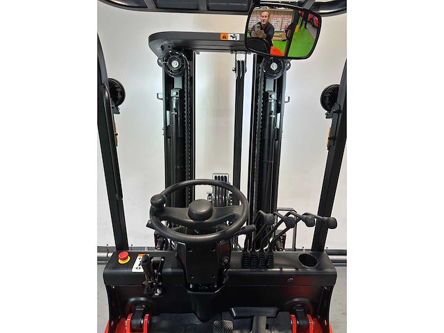 Ep - efl 252 x li-ion - vorkheftruck - triplex - freelift - sideshift 2025 - afbeelding 3 van  45