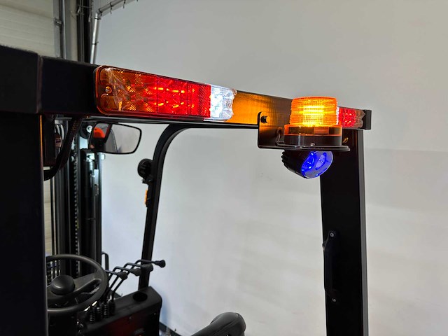 Ep - efl 252 x li-ion - vorkheftruck - triplex - freelift - sideshift 2025 - afbeelding 18 van  32