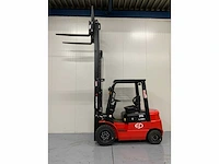 Ep - efl 252 x li-ion met cascade vorkenspreider - vorkheftruck - afbeelding 37 van  37