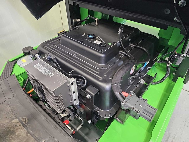 Ep - efxz-301-h vorkheftruck - 4.8meter triplex - li-ion - freelift - sideshift - 2026 - afbeelding 14 van  26