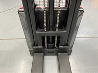 Ep - esl 2.7 meter - stapelaar li-ion batterij - interne acculader - 1500 kg - 2026 - afbeelding 2 van  13