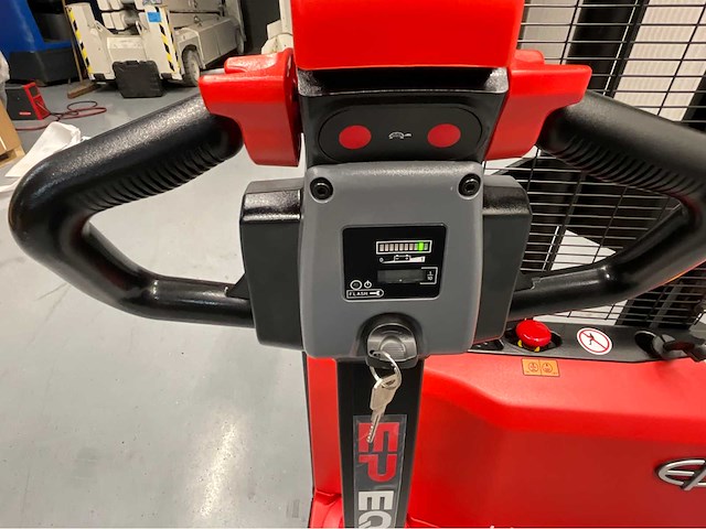 Ep - esl 3,3 meter stapelaar, li-ion batterij - 1500 kg - 2026 - afbeelding 8 van  14