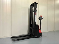 Ep - est 3,0 meter stapelaar - ingebouwde lader - 1500 kg - 2026 - afbeelding 12 van  16