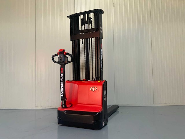 Ep - est 3,0 meter stapelaar - ingebouwde lader - 1500 kg - 2026 - afbeelding 11 van  18