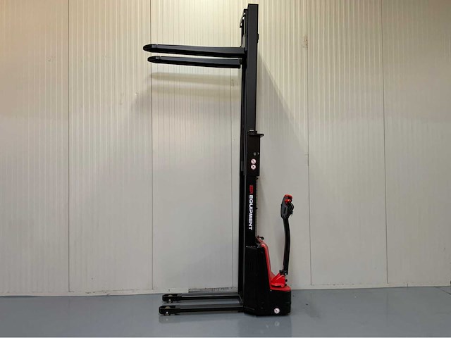 Ep - est 3,0 meter stapelaar - ingebouwde lader - 1500 kg - 2026 - afbeelding 11 van  11