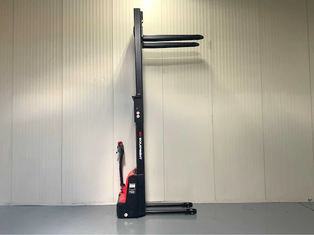 Ep - est 3,3 meter stapelaar - interne lader - 1500 kg - 2026 - afbeelding 3 van  15