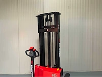 Ep - est 3,3 meter stapelaar - interne lader - 1500 kg - 2026 - afbeelding 10 van  15